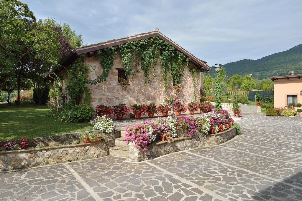 Agriturismo I Granai Crocemaroggia Экстерьер фото