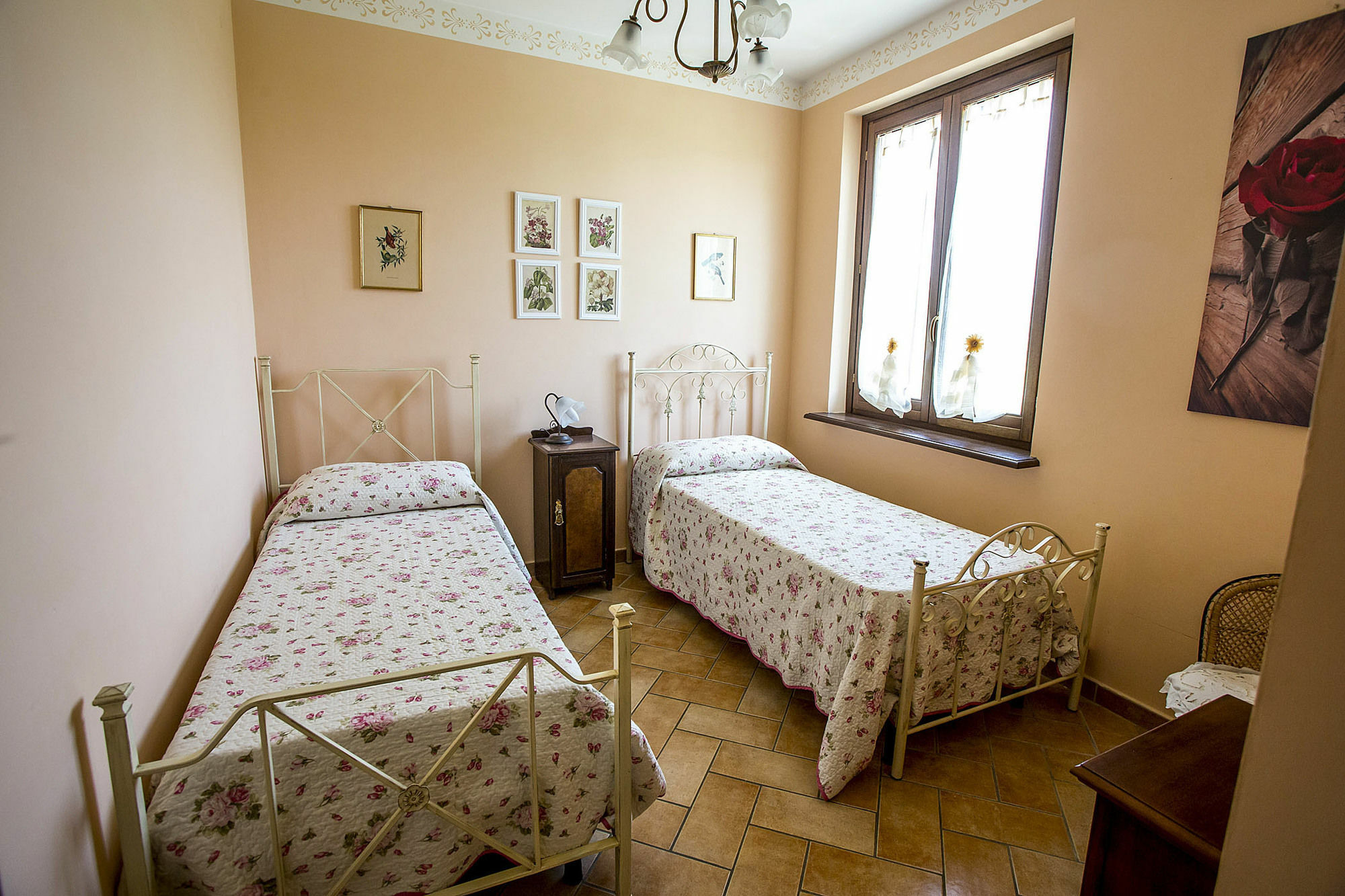 Agriturismo I Granai Crocemaroggia Экстерьер фото